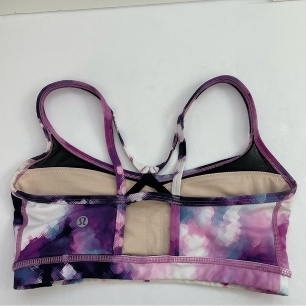 Lululemon Sweaty Endeavor Low‎ Impact Sports Bra - Picture 5 of 11
